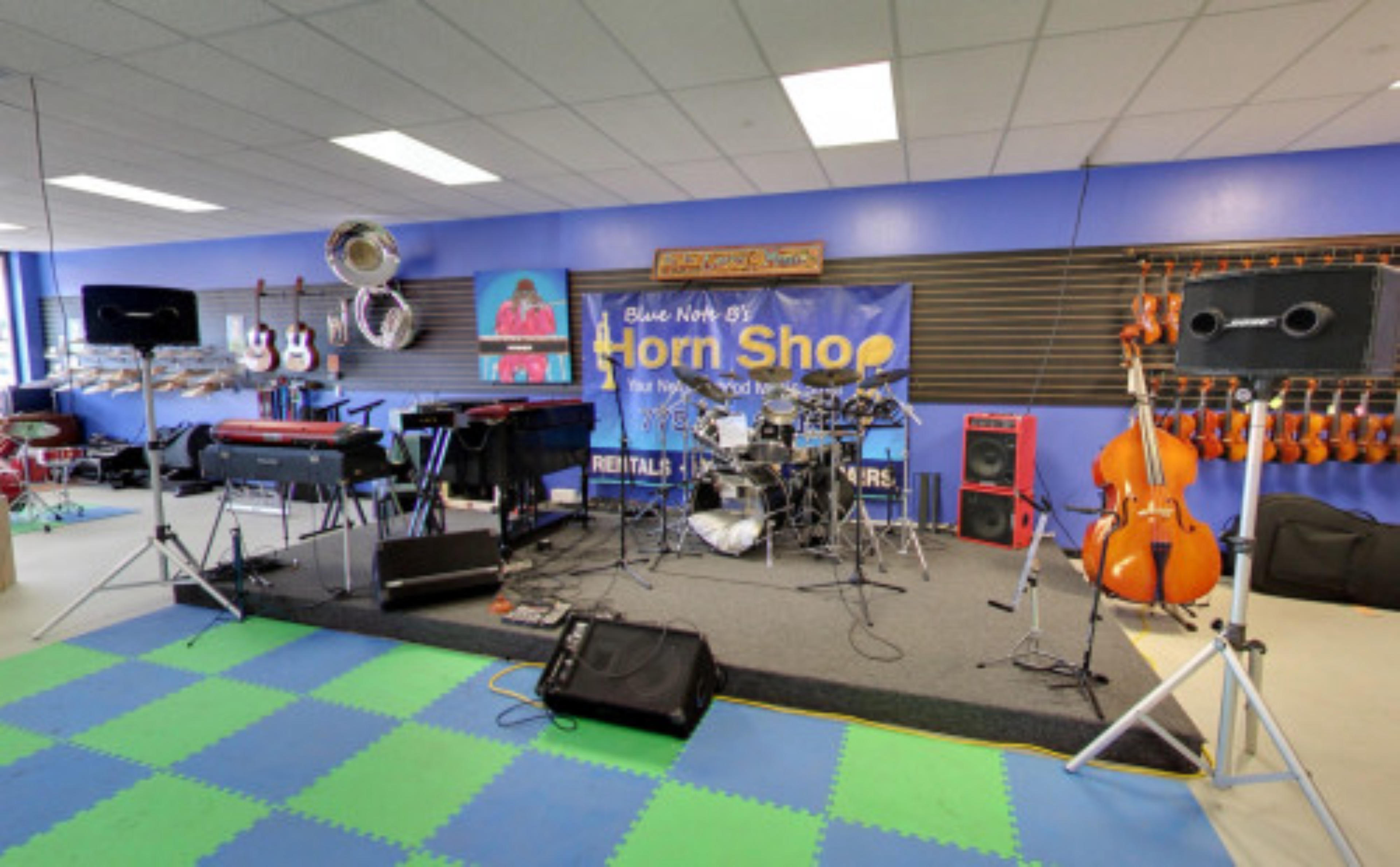 Blue Note B's Horn Shop Music Store, Las Vegas, USA virtual tour preview