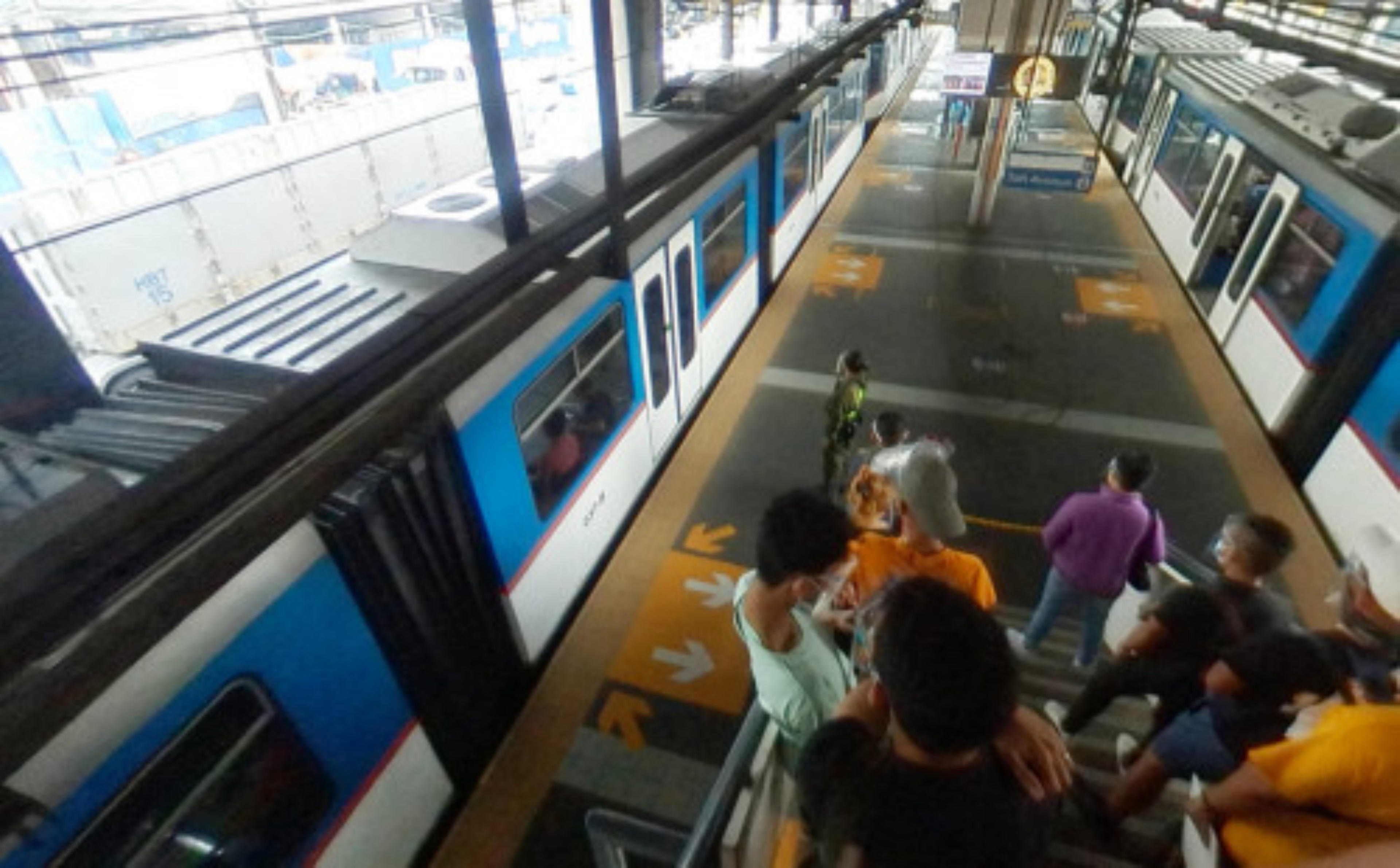 The Metro Rail Transit Line 3, Manila, Philippines virtual tour preview