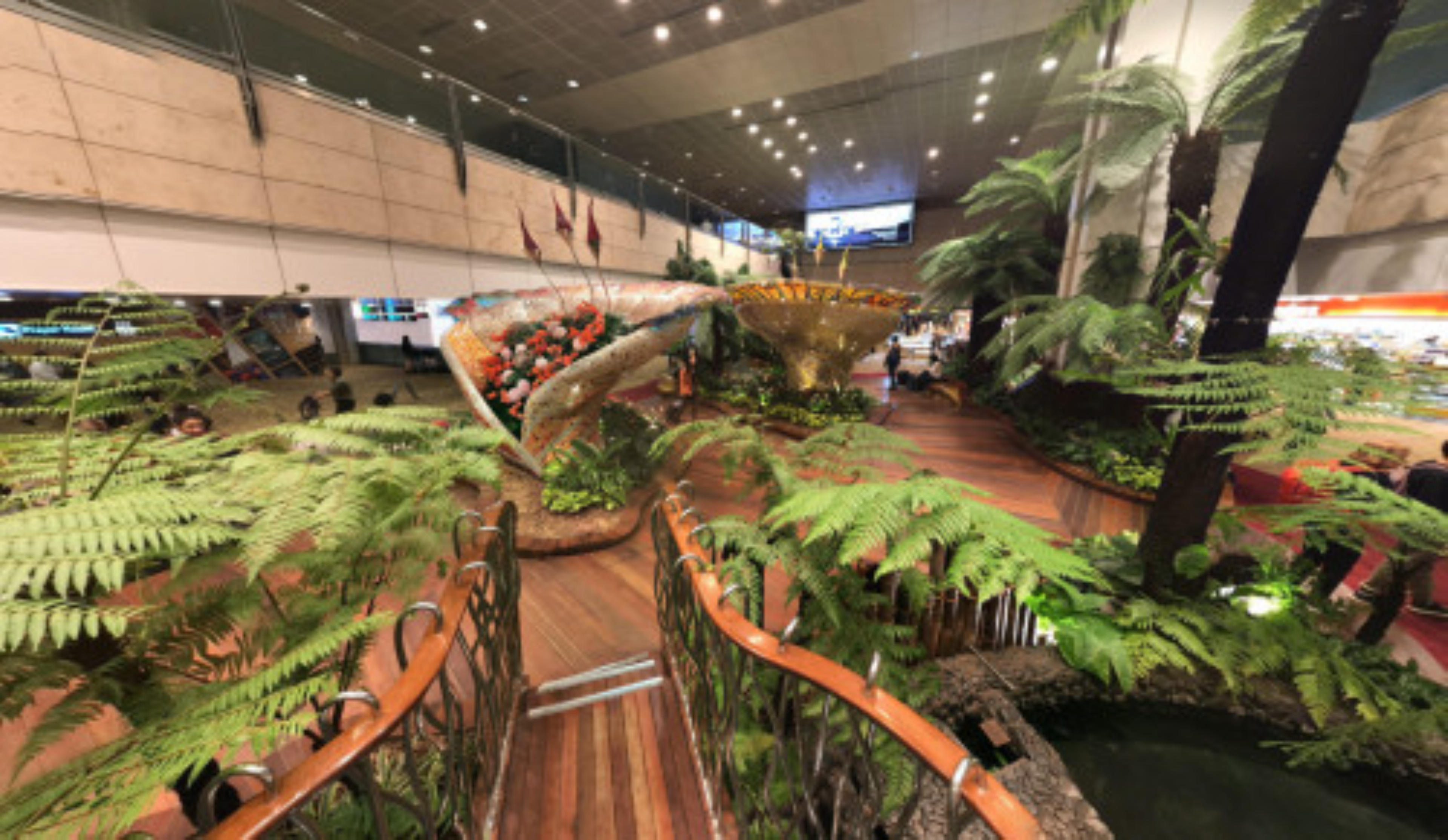 Enchanted Garden Changi Airport T2, Singapore virtual tour preview