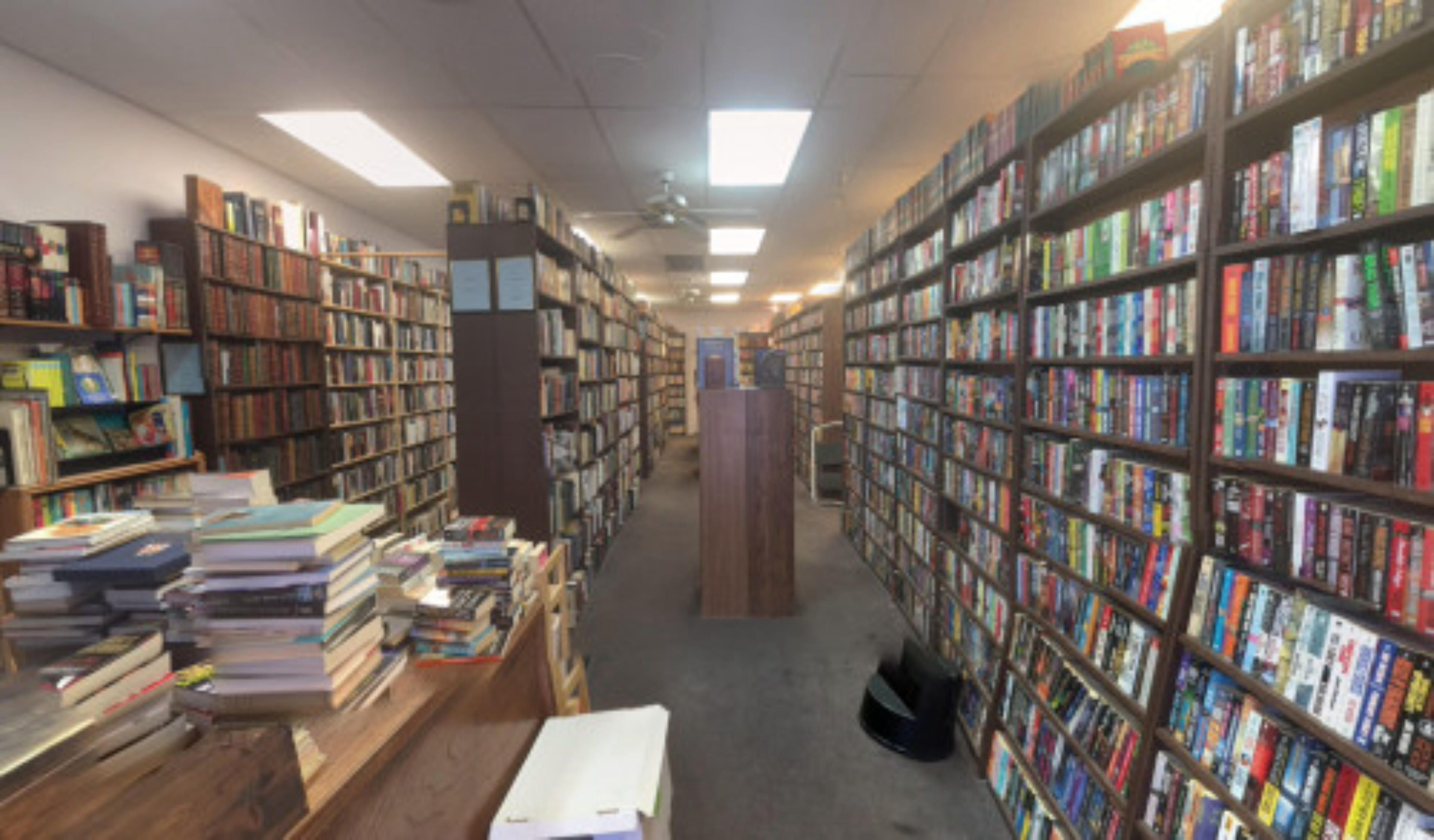 Dragon Castle Books, Las Vegas, USA virtual tour preview