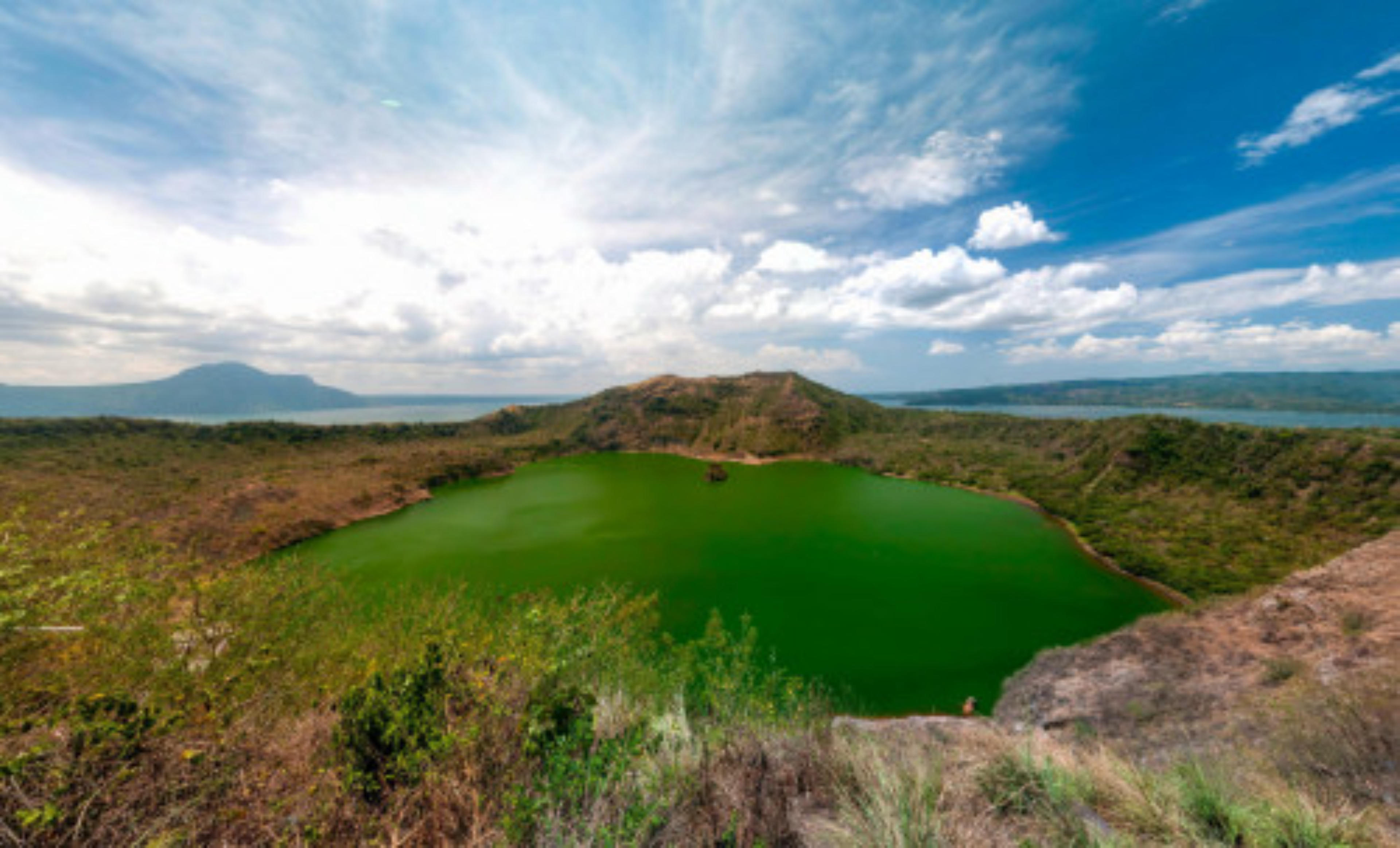 Taal Volcano, Tagaytay, Philippines virtual tour preview