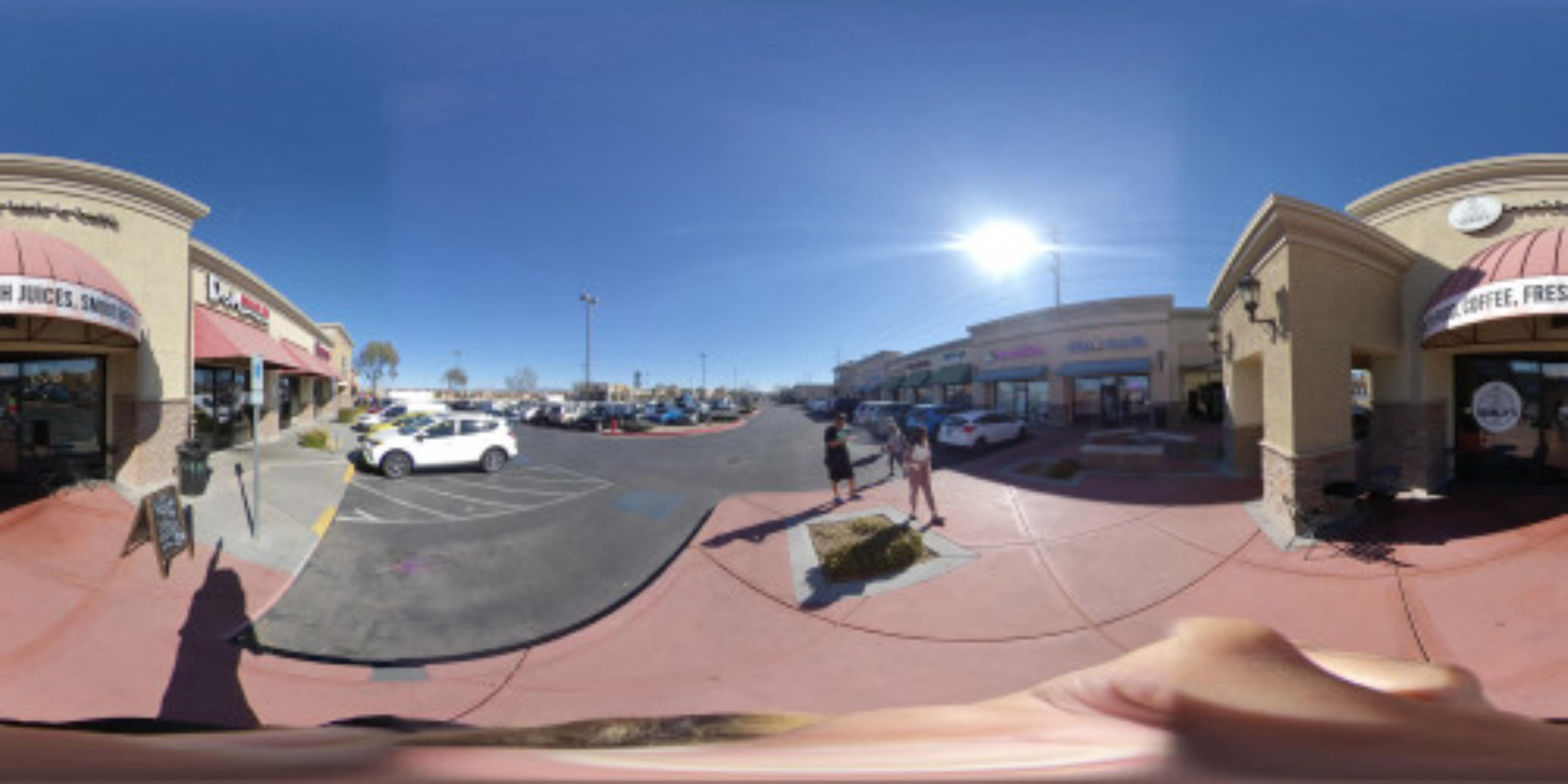 Squally's Juice Bar & Cafe virtual tour preview