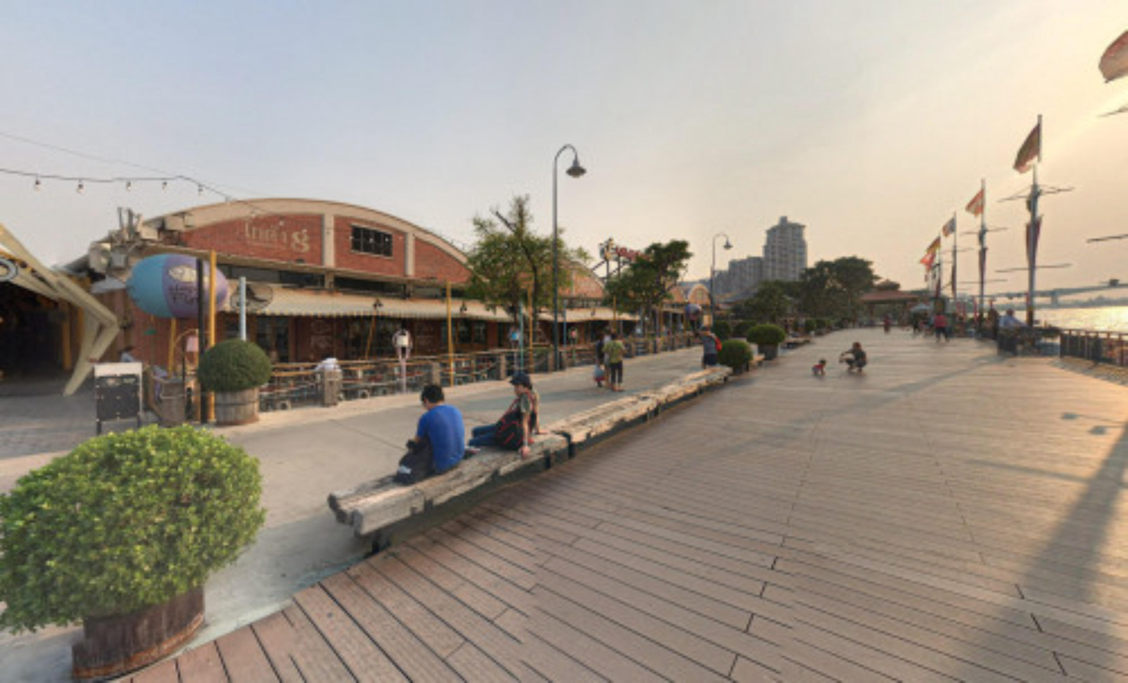 Asiatique The Riverfront virtual tour preview