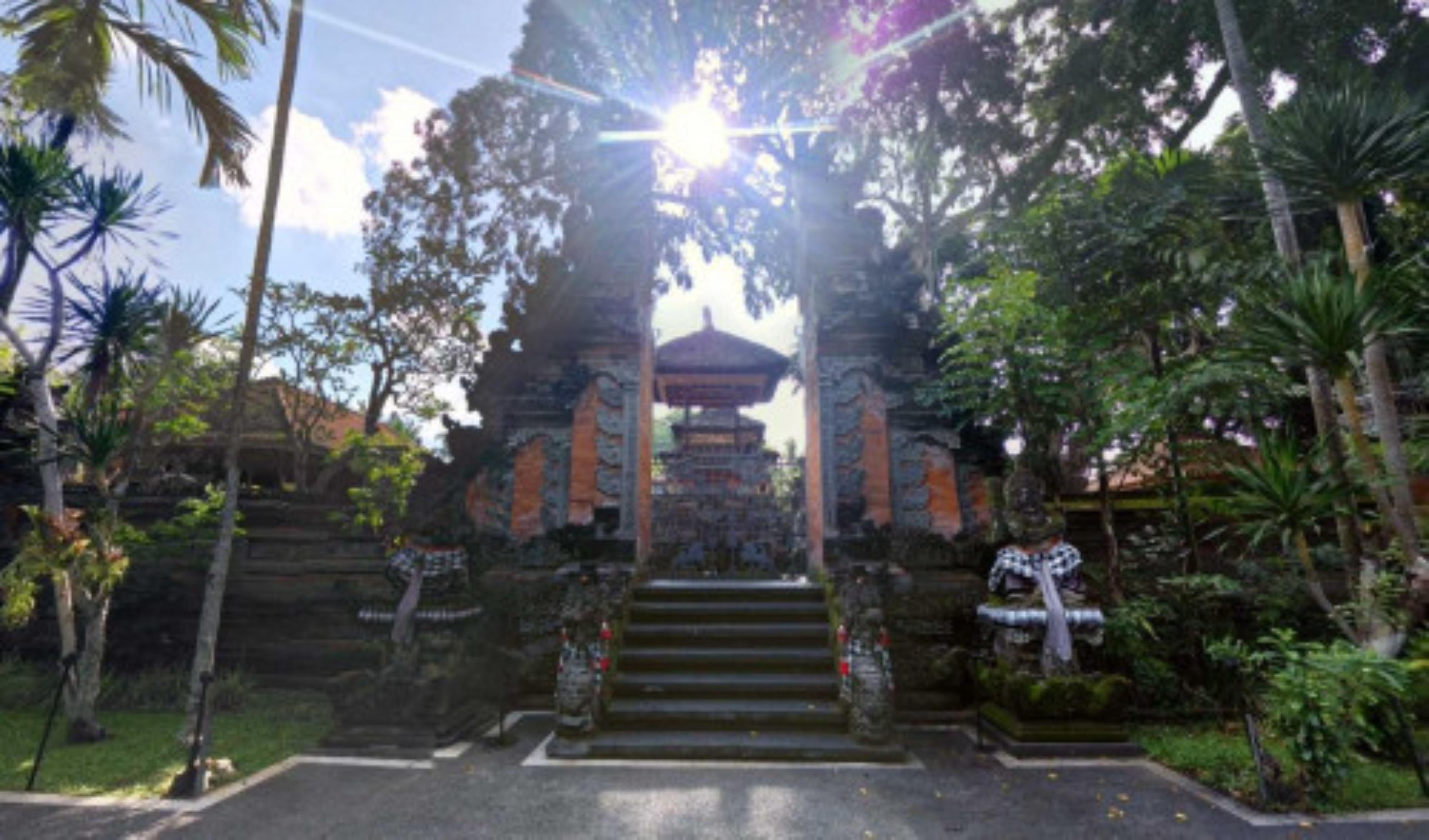 Pura Dalem Bentuyung virtual tour preview
