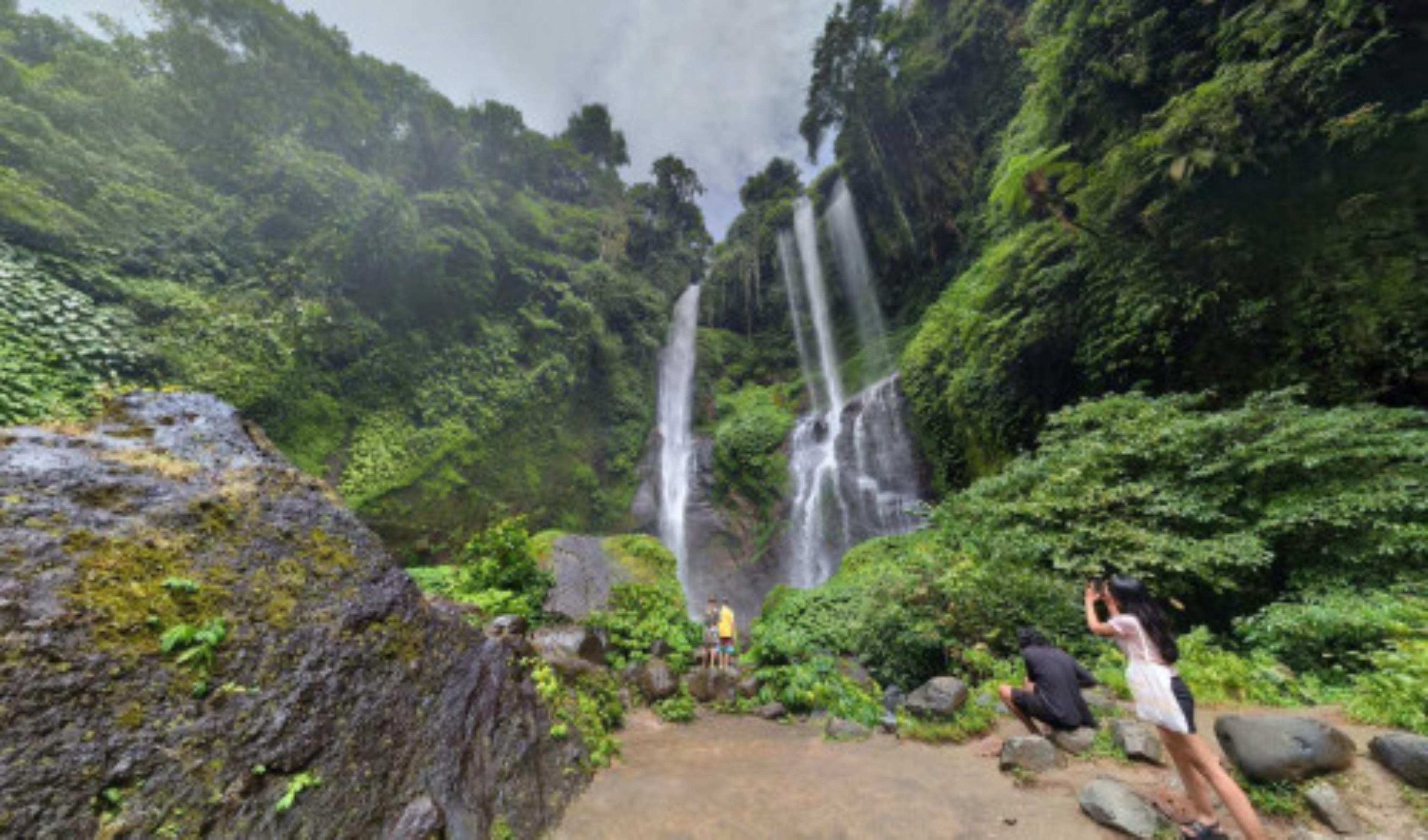 Sekumpul Waterfall virtual tour preview