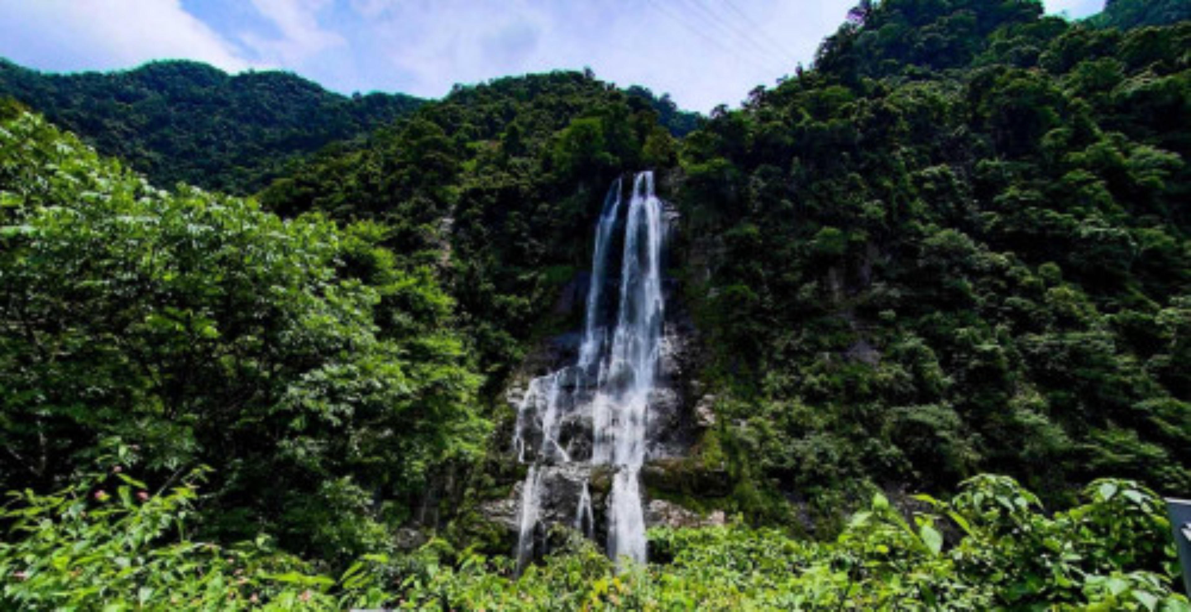 Wulai Falls virtual tour preview