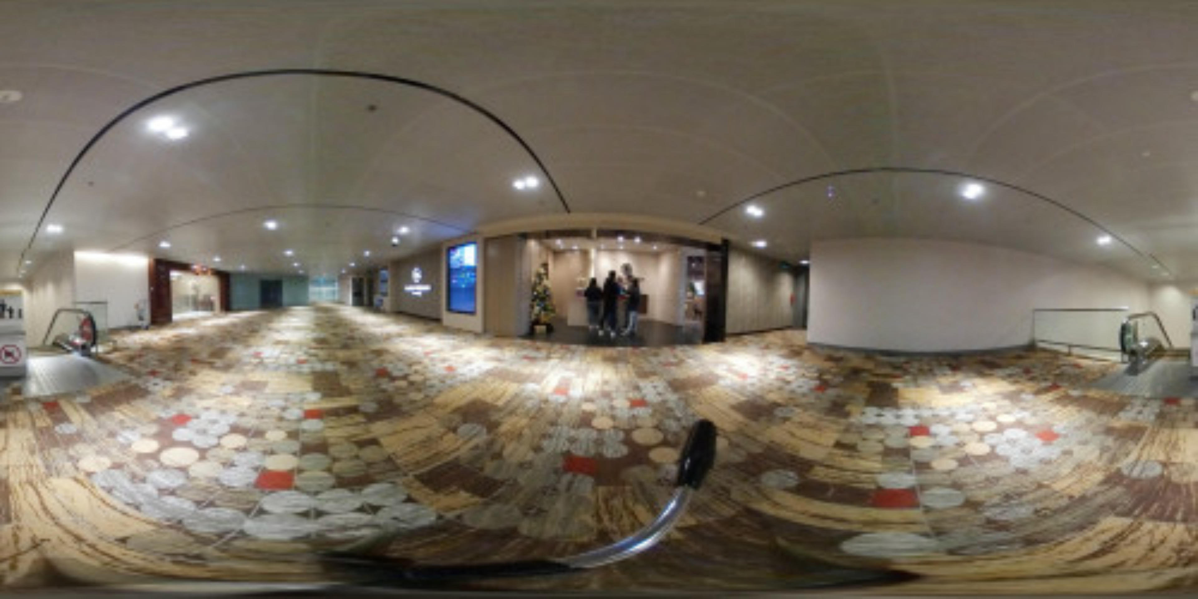 Plaza Premium Lounge (International Departures, Terminal 1) virtual tour preview