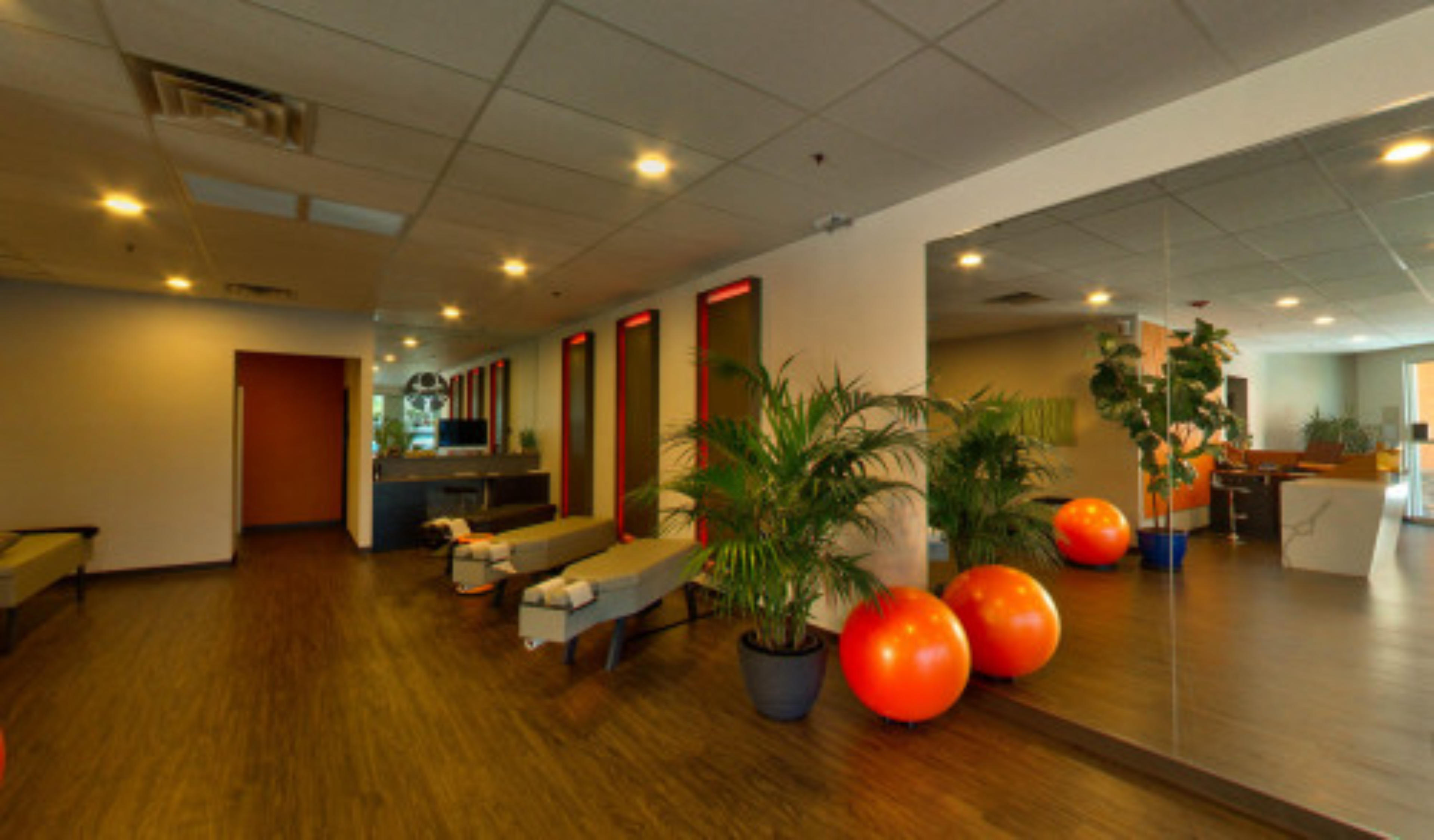 LIFESPINE, Las Vegas, USA virtual tour preview